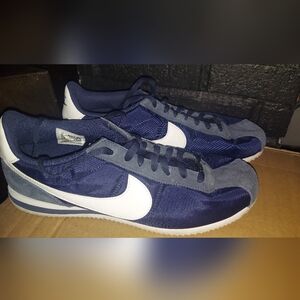 Nike Cortez
